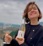 Anapea Village - Kisi Amber Pet Nat 2024 (750)