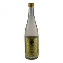 Born Gold Junmai Daiginjo Sake (720ml)